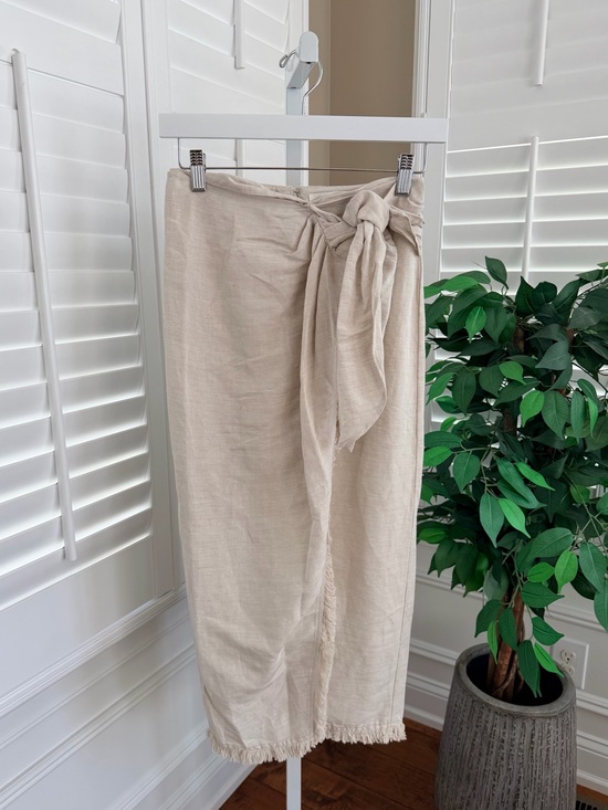 H&M Dresses & Skirts - H&M Linen Blend Wrap Skirt in Light Beige Size 2